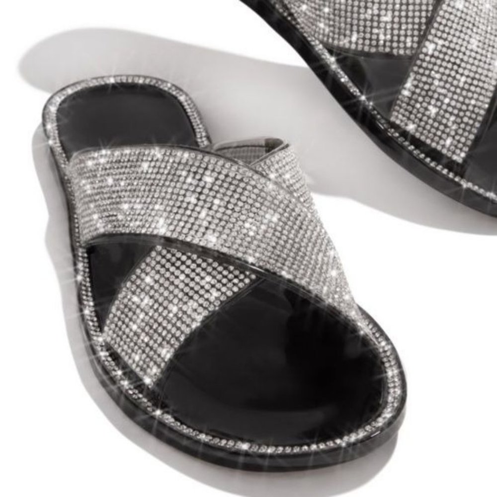 NEWEmbellished Criss Cross Jelly Slides in Clear - Picture 5 of 7